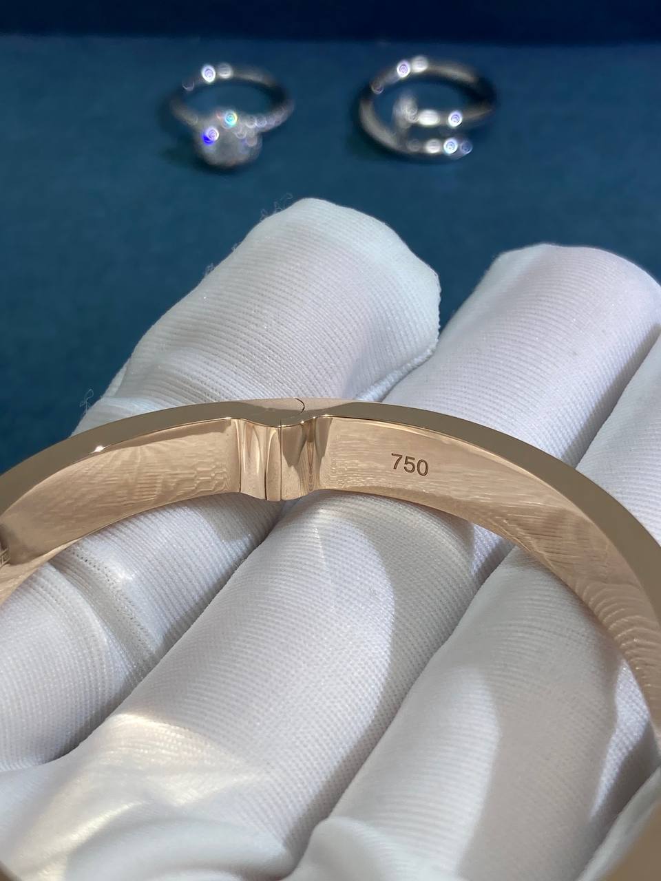 Love full pave diamond bracelet Classic model