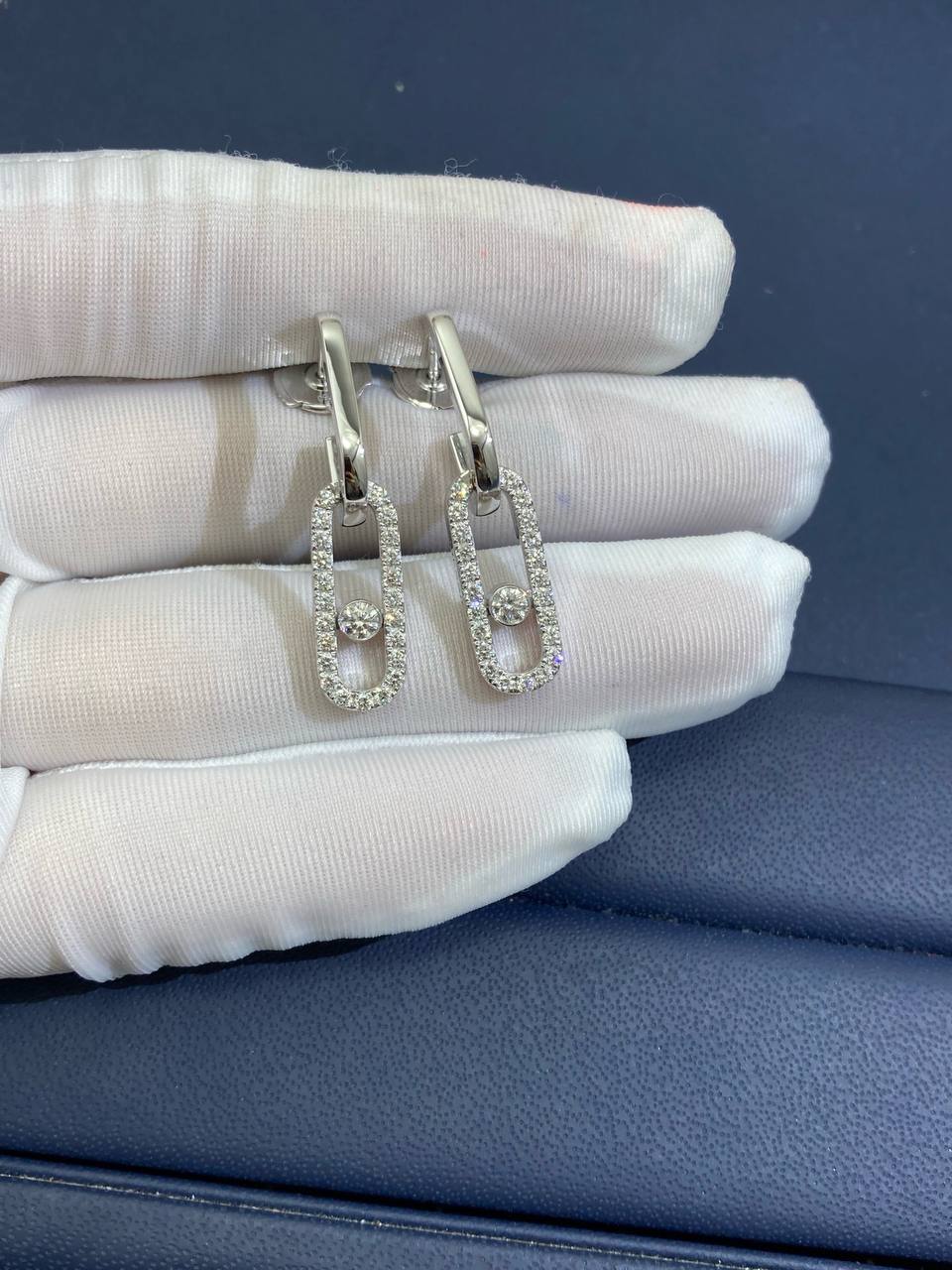 MSSK pendant earrings with diamonds