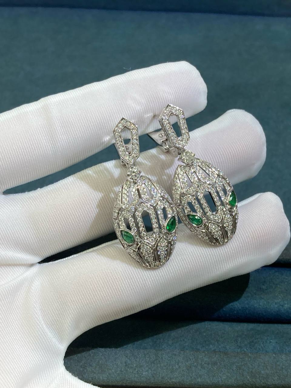 Serpenti full pave diamond earrings with emeralds