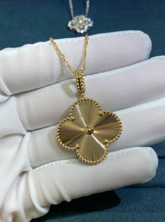 VC Guilloche pendant, Large model