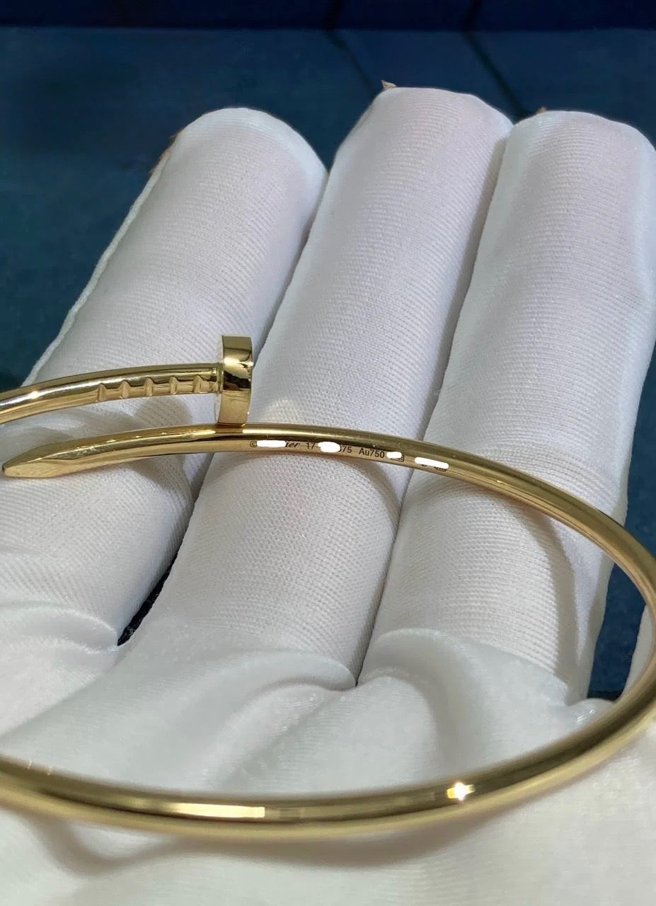 Nail bracelet, Small model