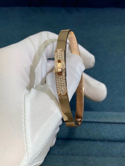 HRMS bracelet with diamonds
