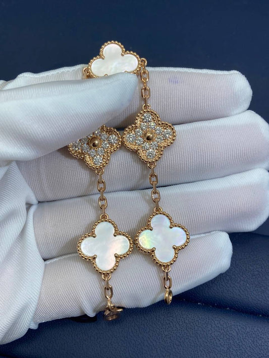 VC Mother-of-Pearl bracelet with diamonds