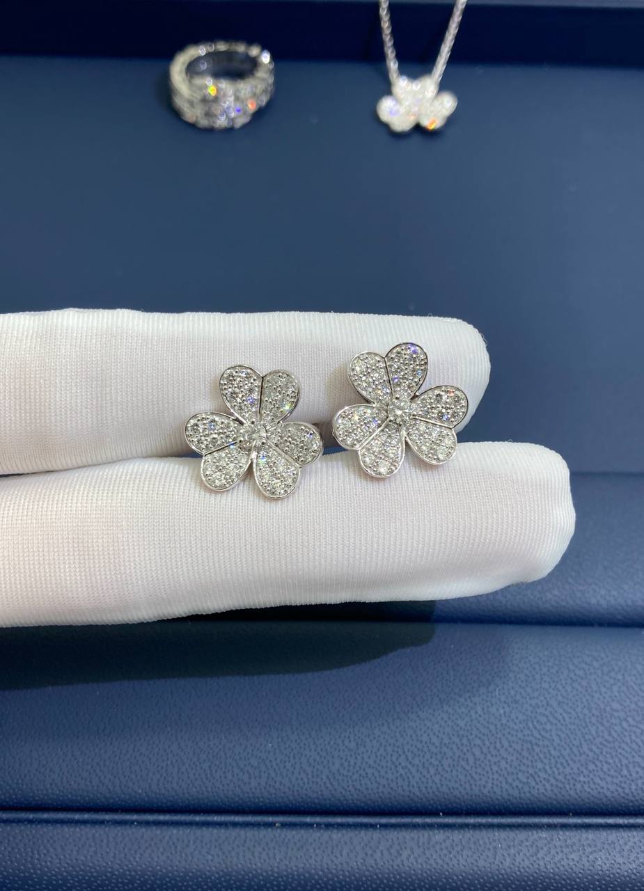 VC Floral full pave diamond earrings, Small model