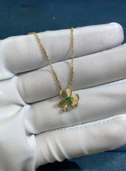 VC floral pendant with 1 emerald, Mini model