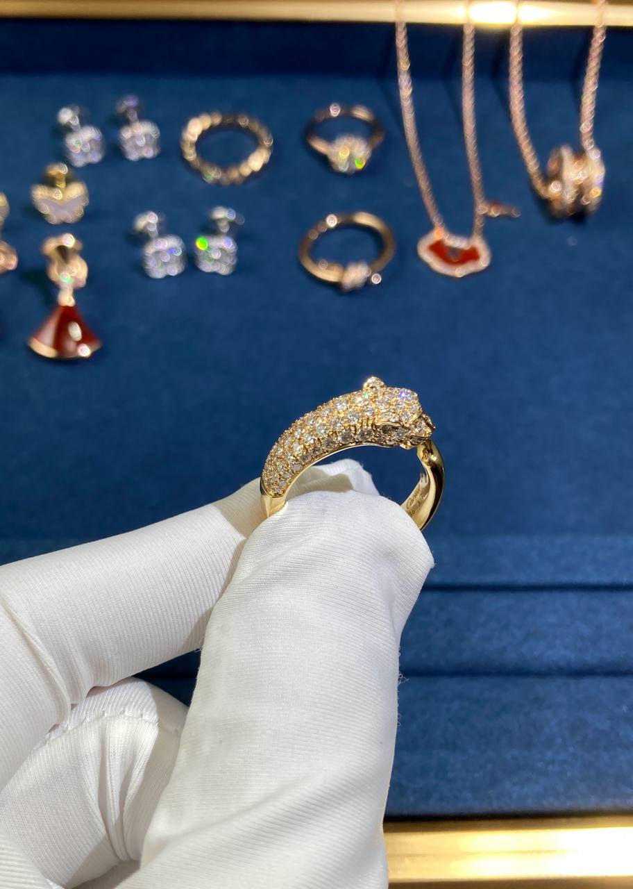 Panther half-pave diamond ring, Small model