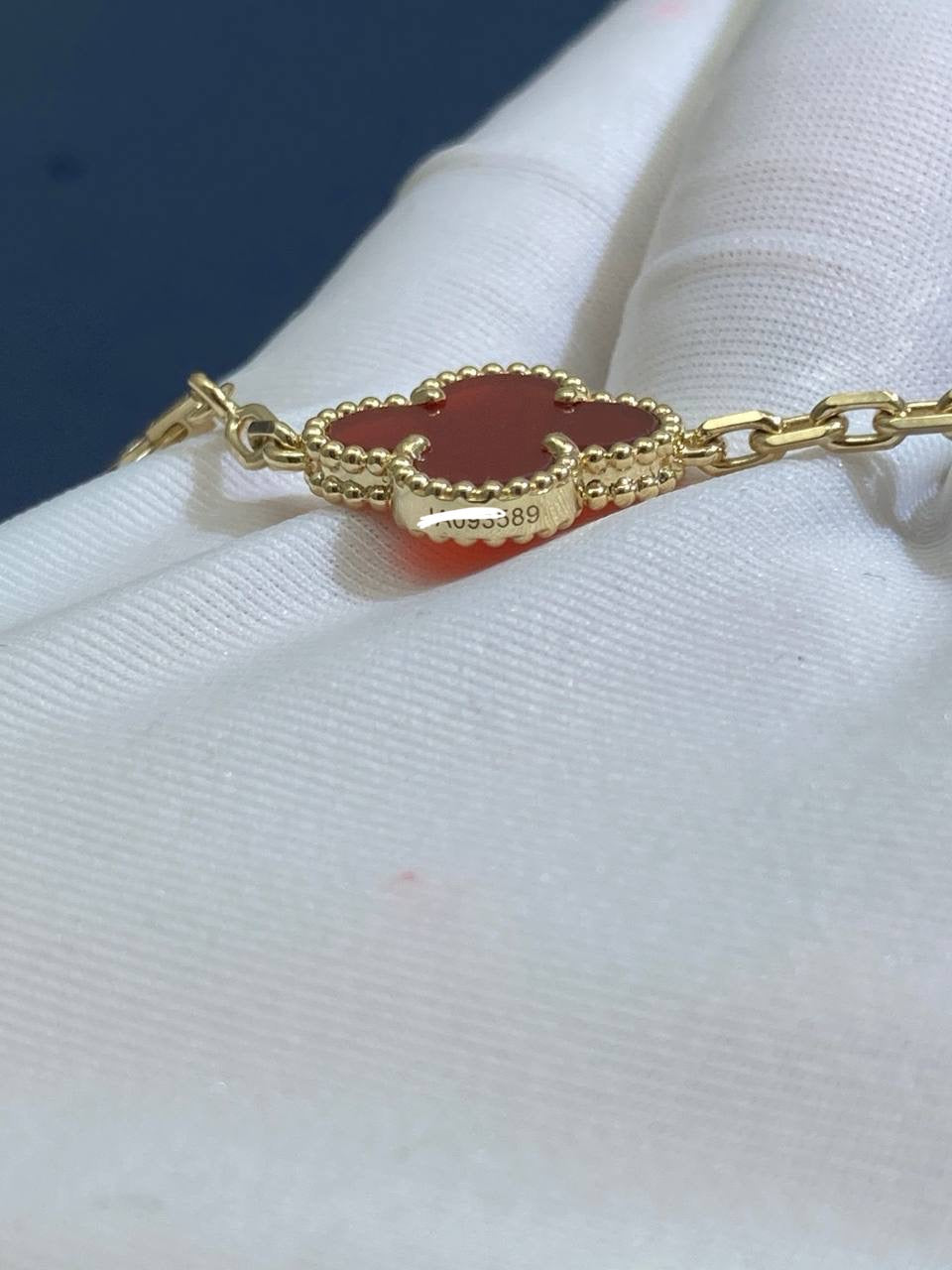 VC Carnelian bracelet