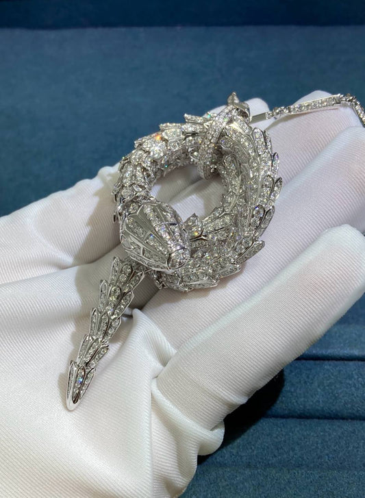 Serpenti full pave diamond pendant, Large model