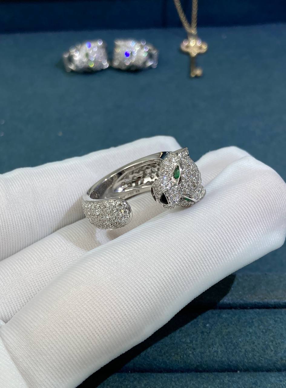 Panther full pave diamond ring Medium model
