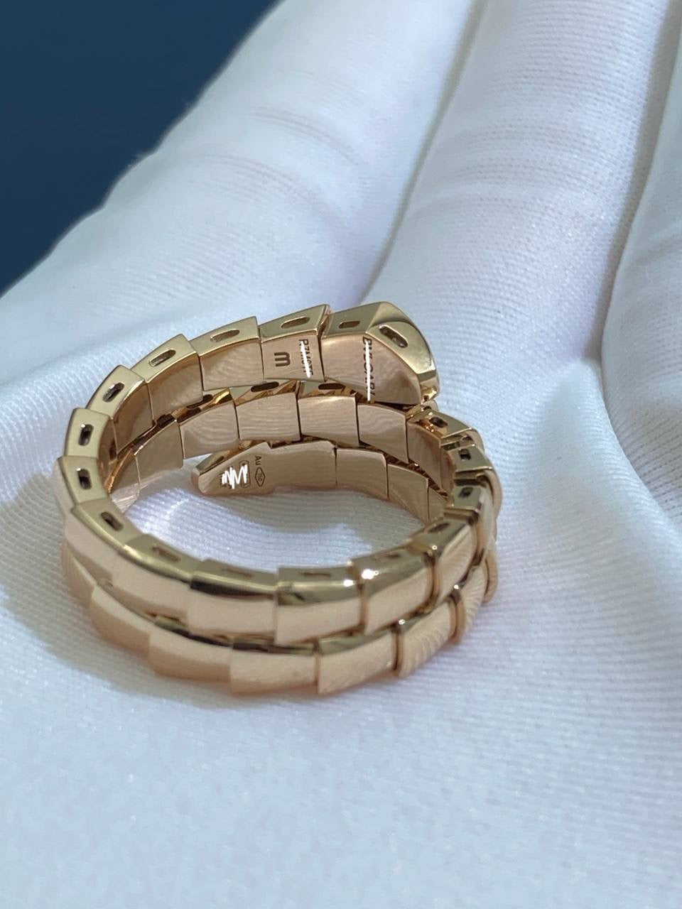 Serpenti double row ring with diamonds