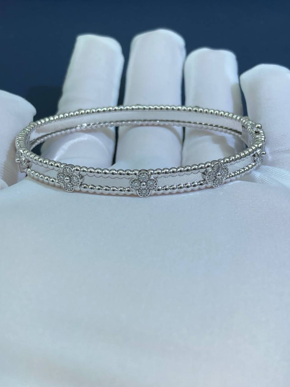 VC floral bracelet with diamonds