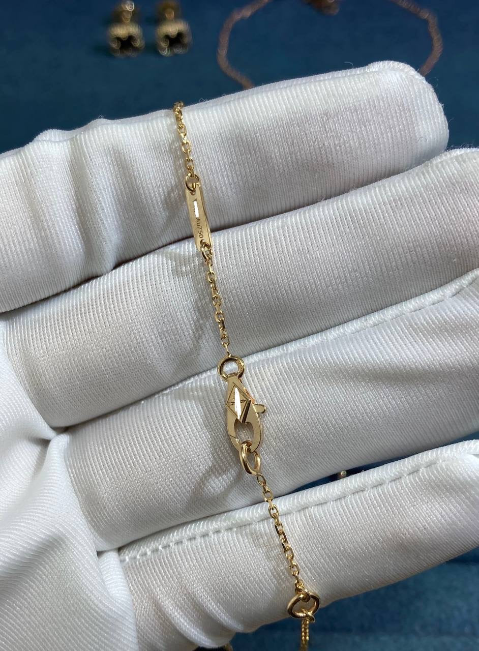 VC floral pendant with 1 emerald, Mini model