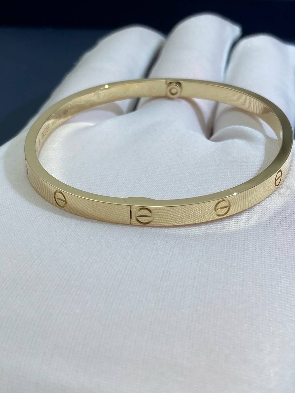 Love bracelet, Small model