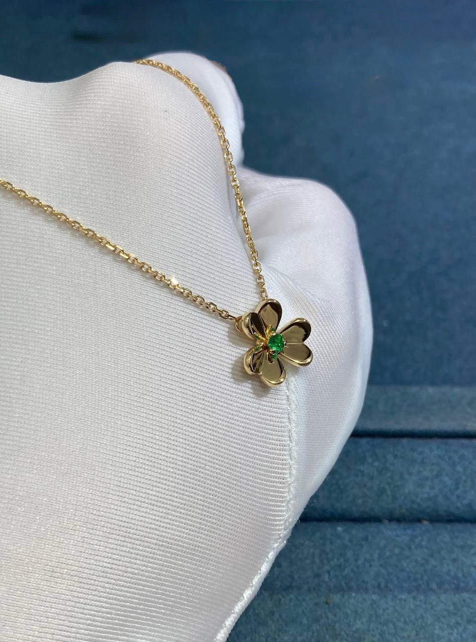 VC floral pendant with 1 emerald, Mini model