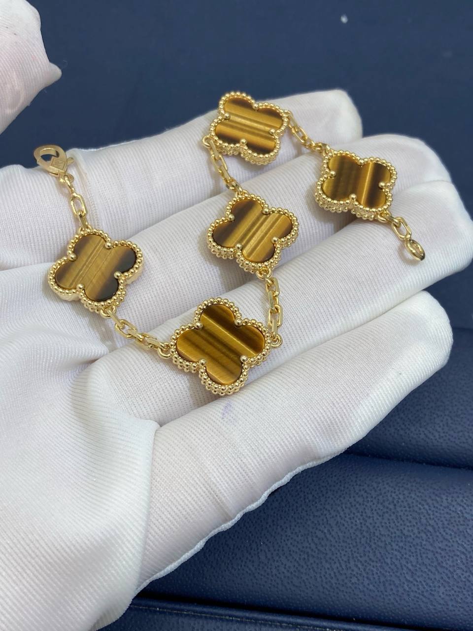 VC Tiger’s eye bracelet