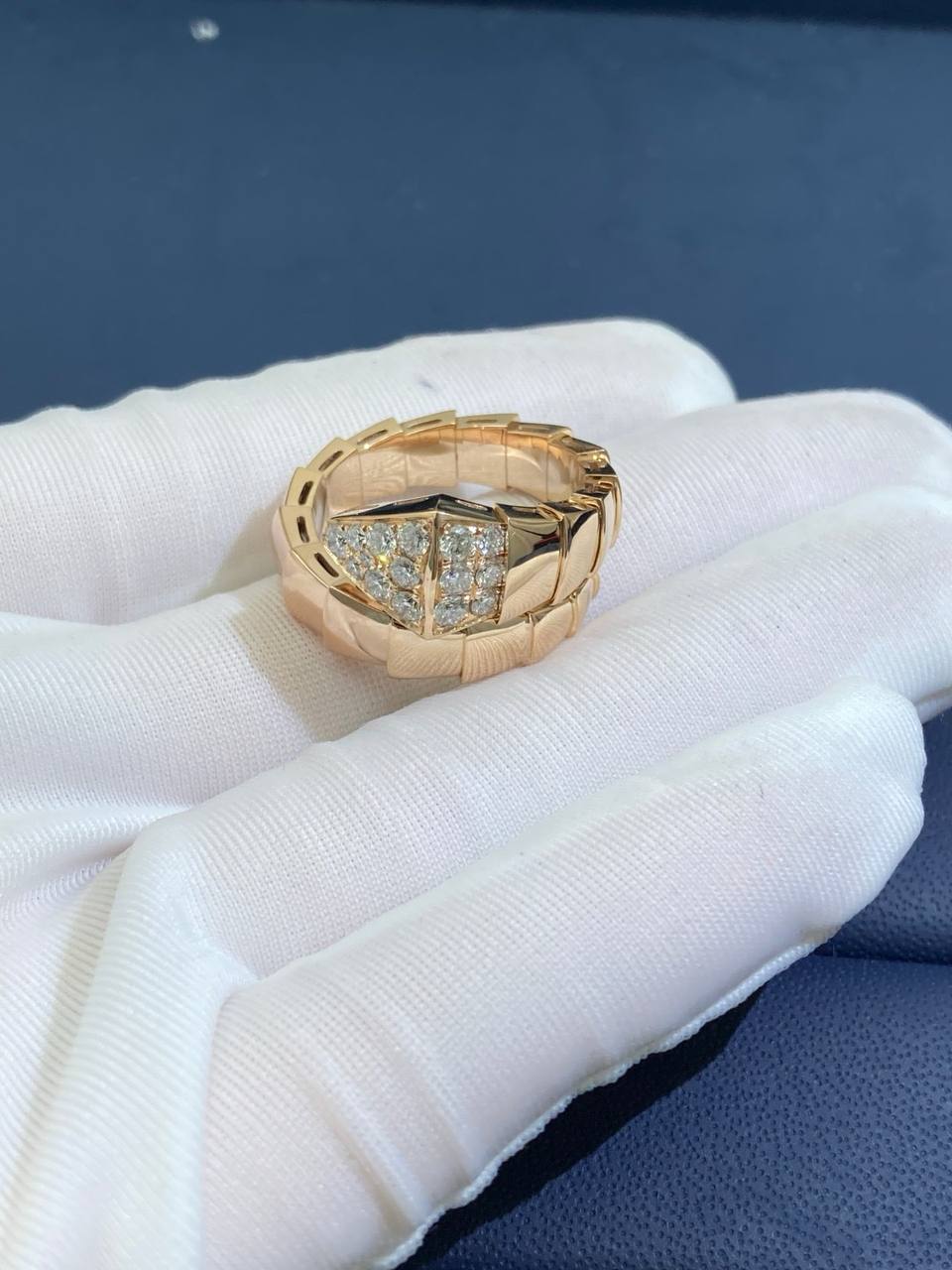 Serpenti ring with diamonds, Large model
