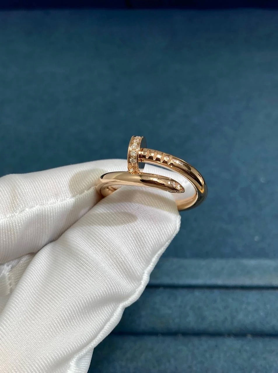 Nail ring with diamonds, Classic model