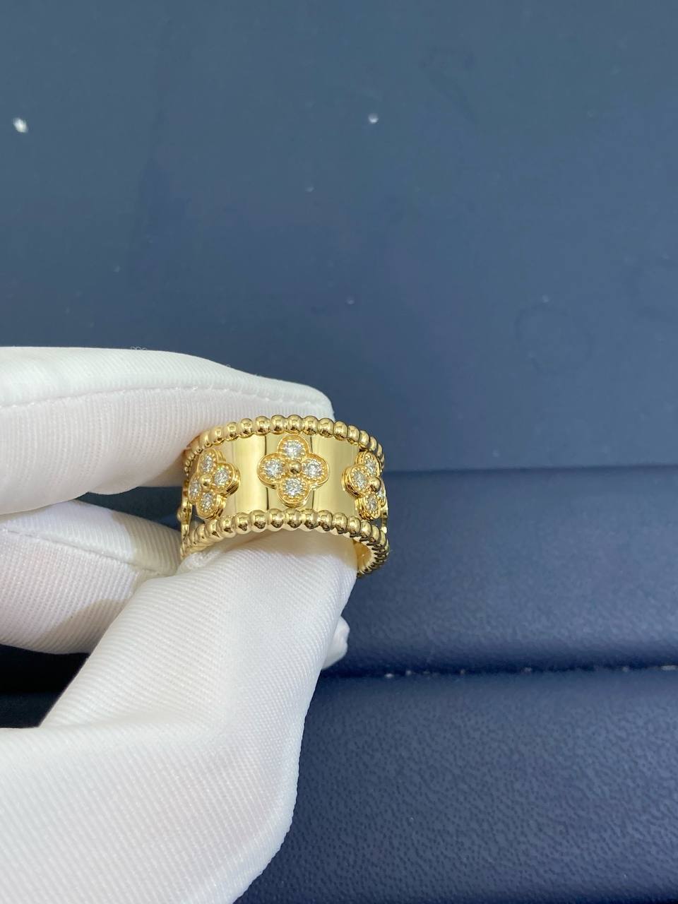 VC ring with diamonds, Medium model
