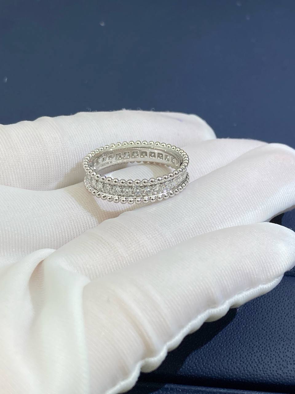 VC one-row diamond ring