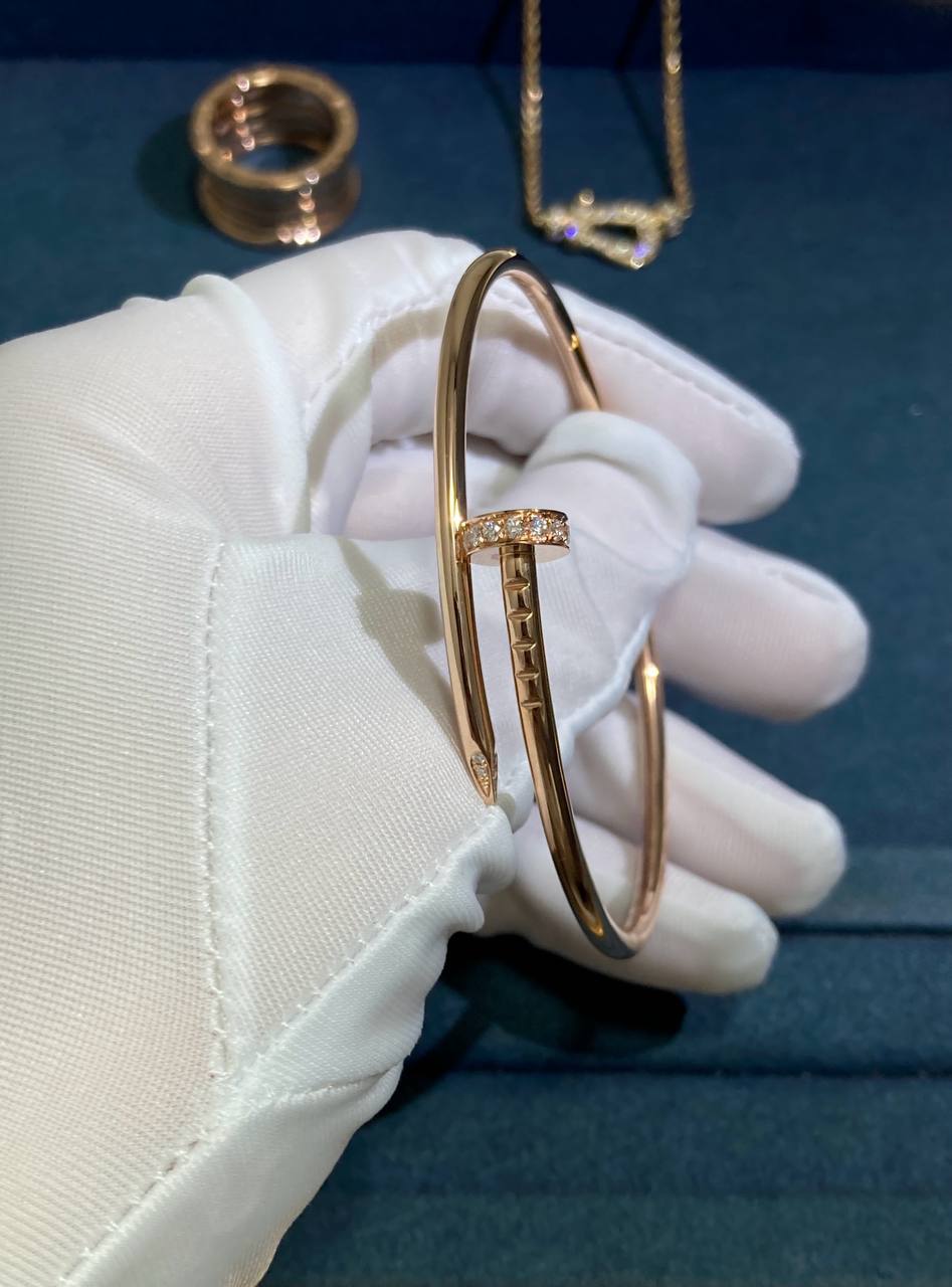 Nail bracelet with diamonds, Small model