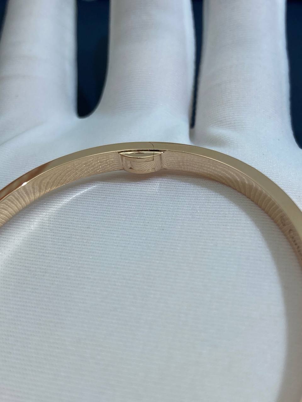 Love bracelet with 6 diamonds, Small model