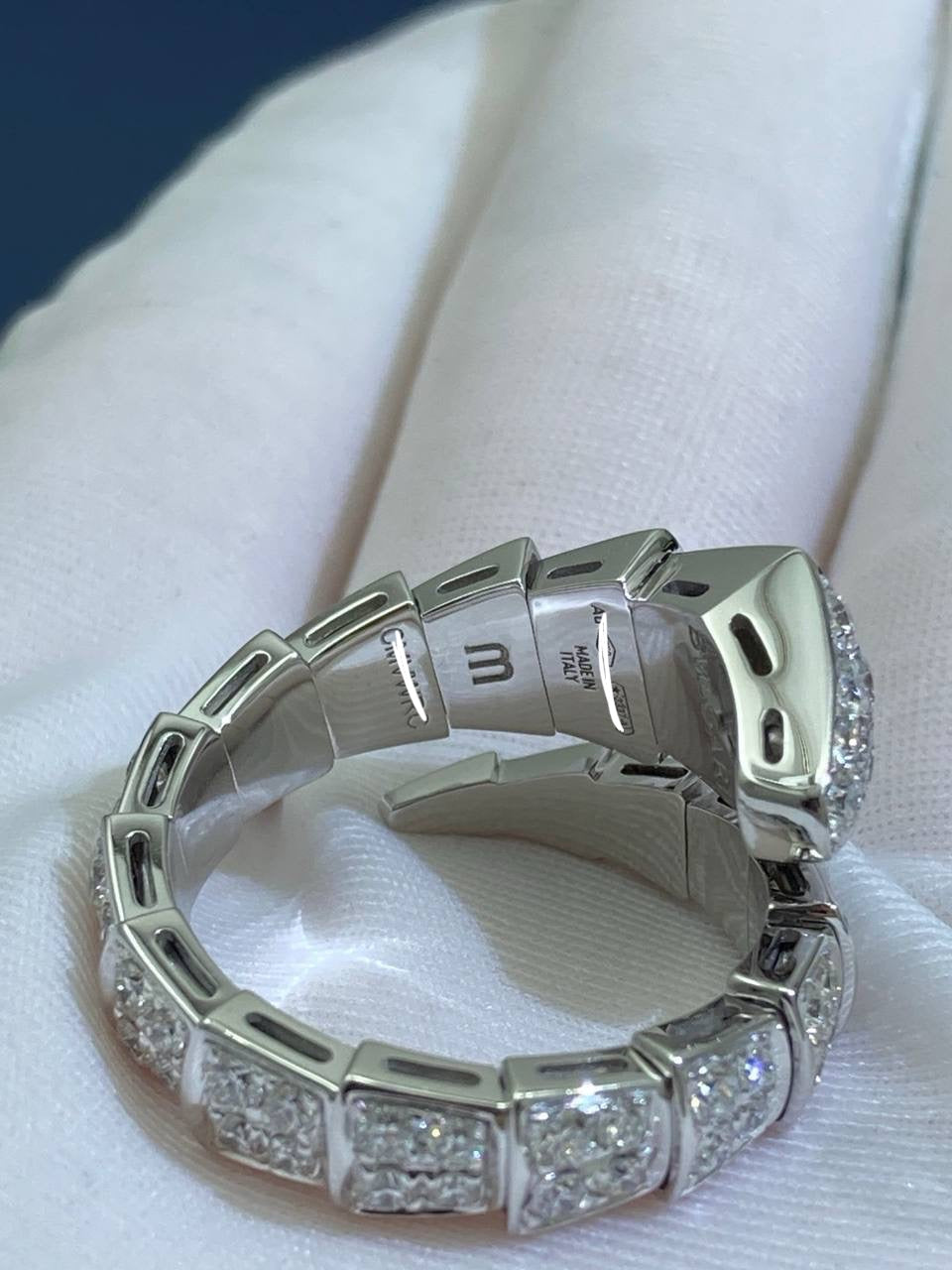 Serpenti full pave diamond ring, Large model