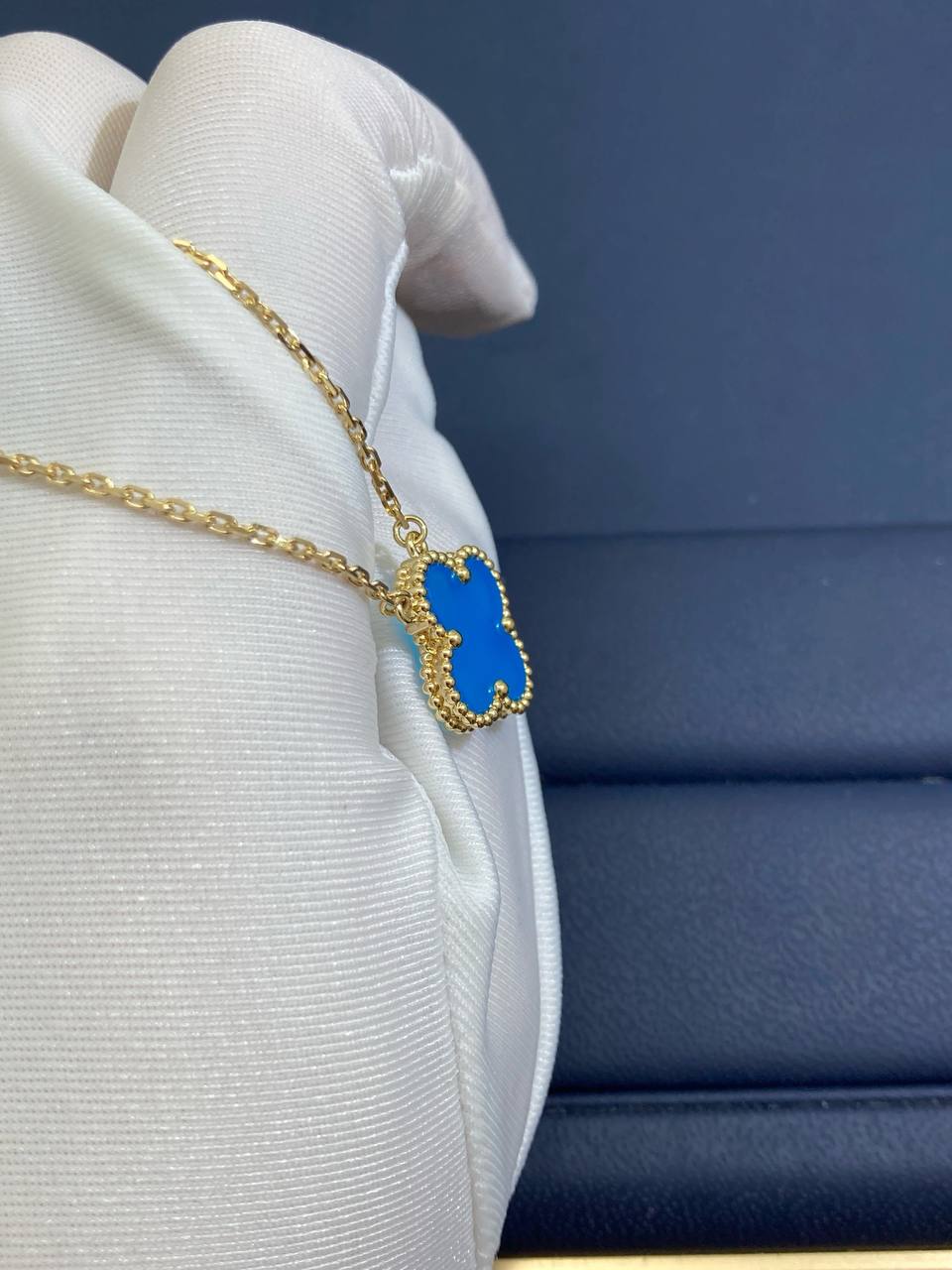 VC blue Agate pendant