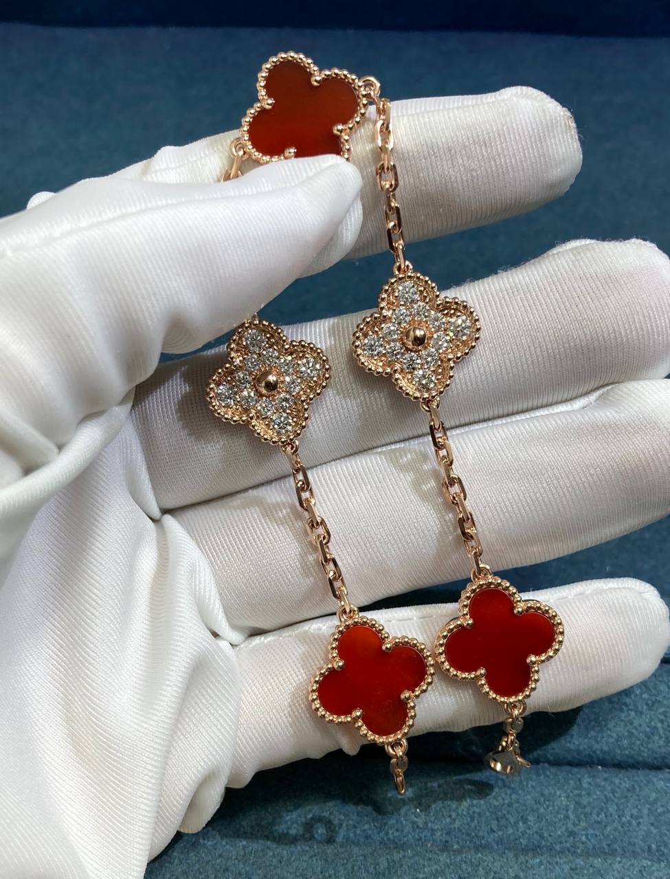 VC Carnelian bracelet with diamonds