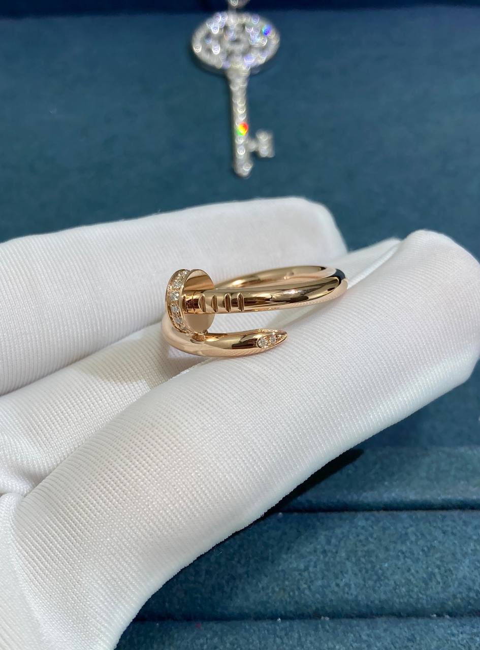 Nail ring with diamonds, Classic model
