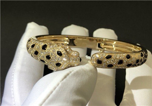 Panther half-pave diamond bracelet, Medium model